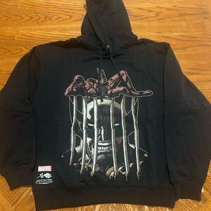 Marvel Hoodie Mens 2XL Civil Regime Deadpool Wolverine Graphic Roses Concrete